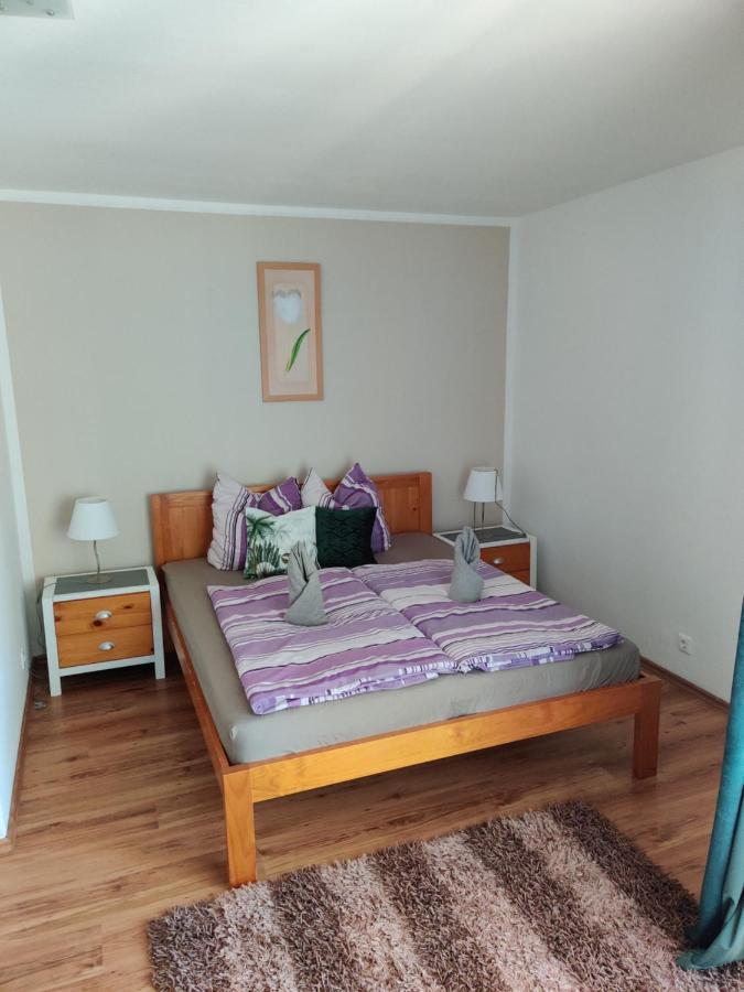 Villa Italia Guest House Siófok Eksteriør bilde